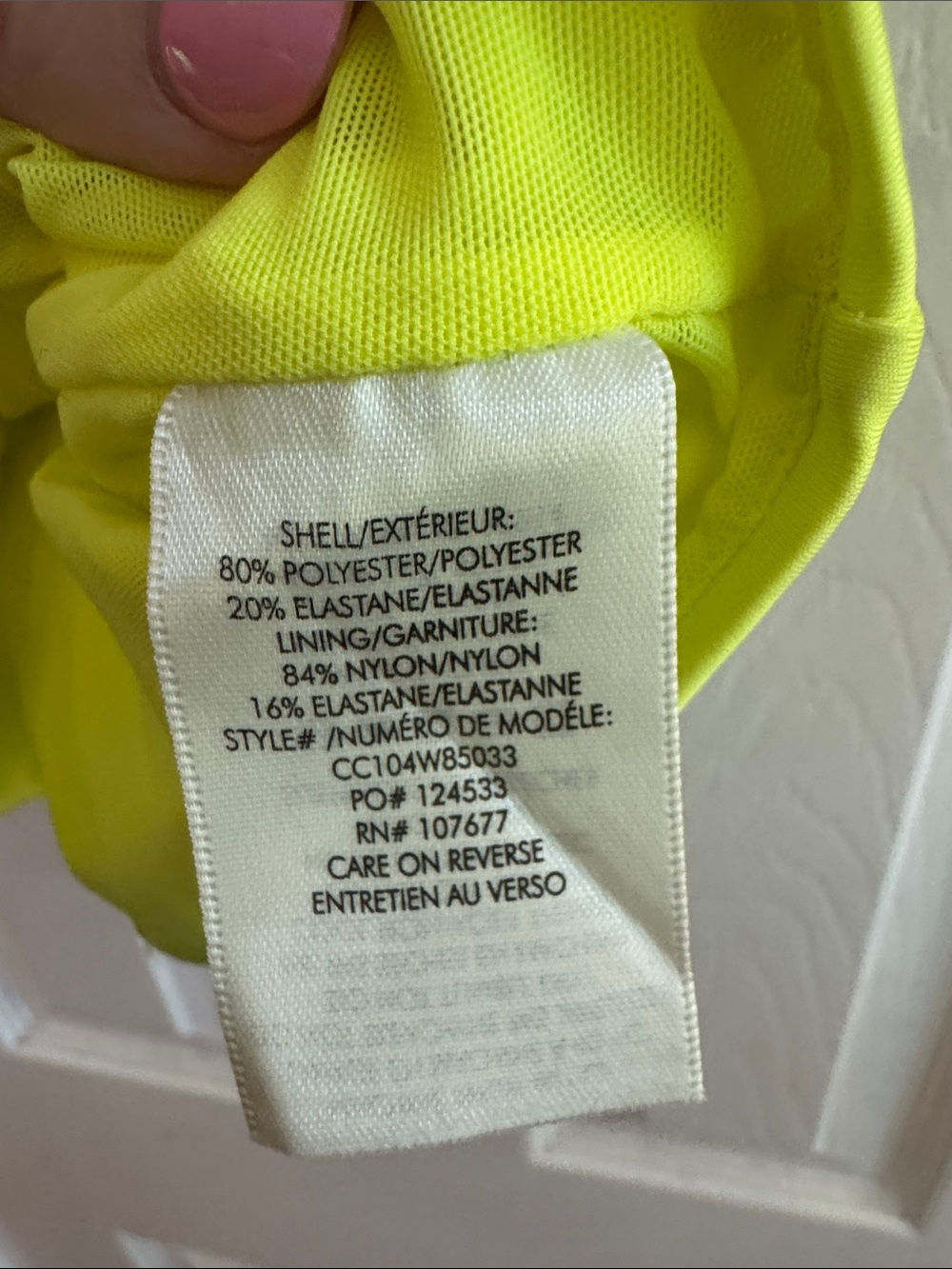 ALICE AND OLIVIA Floria Cutout Crop Tank Neon Keylime Athletic Workout Top Small - Picture 7 of 8
